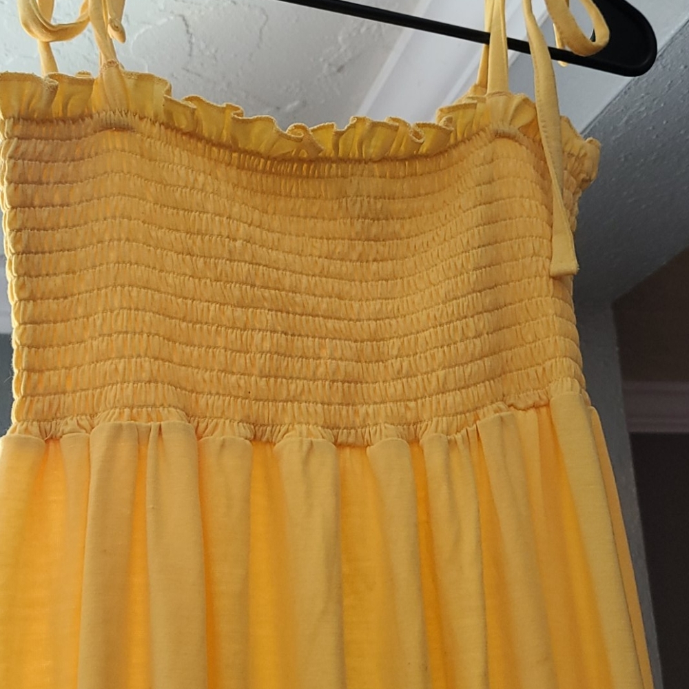 Sundress - Picture 2 of 3